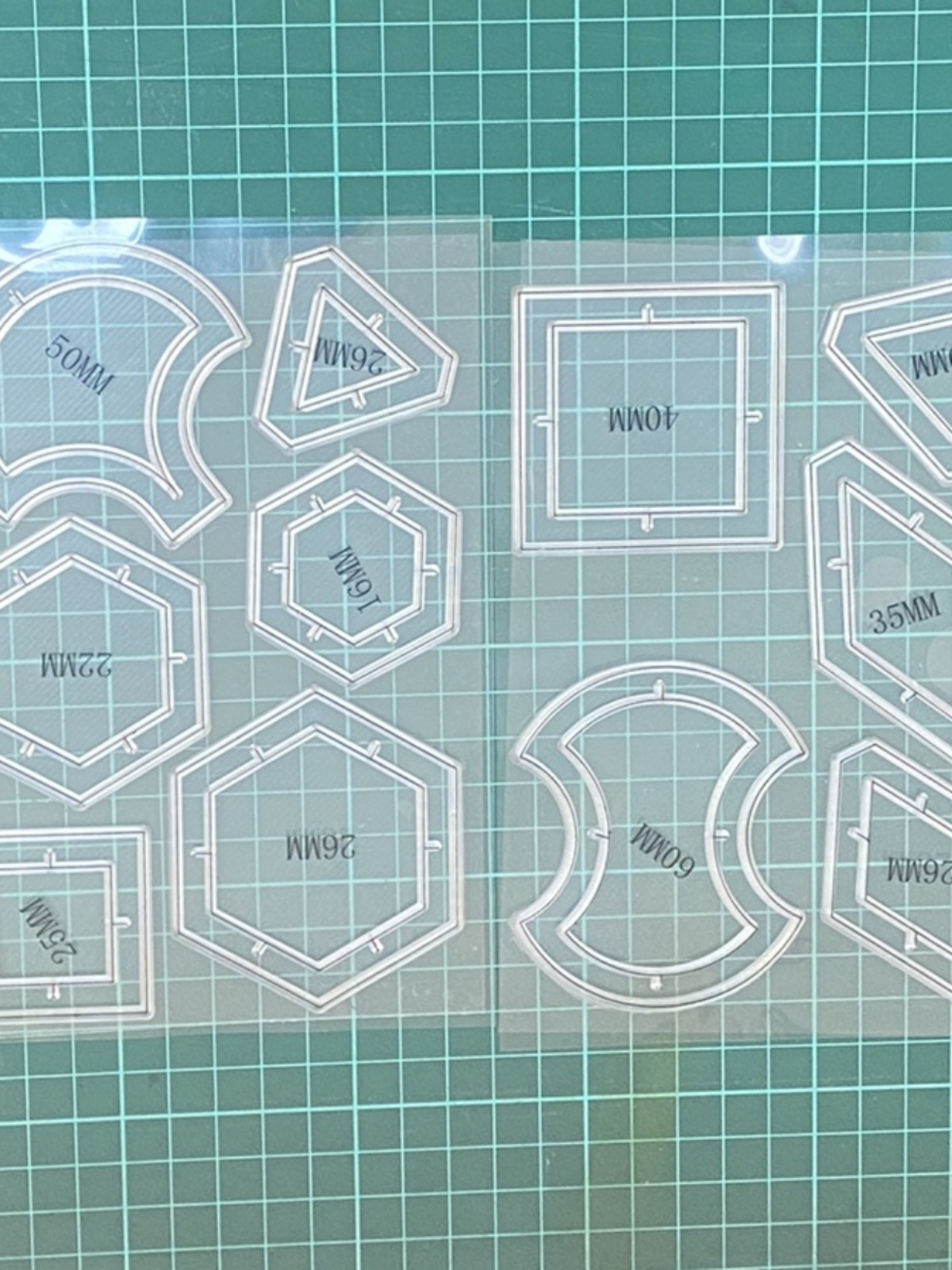 Sewing Necessities - Neues handgefertigtes Stoff-DIY-Patchwork-Wanddekorations-Set mit Acryl-Stempeln, 11