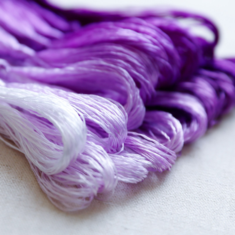 Sewing Necessities - 20m Suzhou Stickerei-Seidenfaden in 8 Farben,
